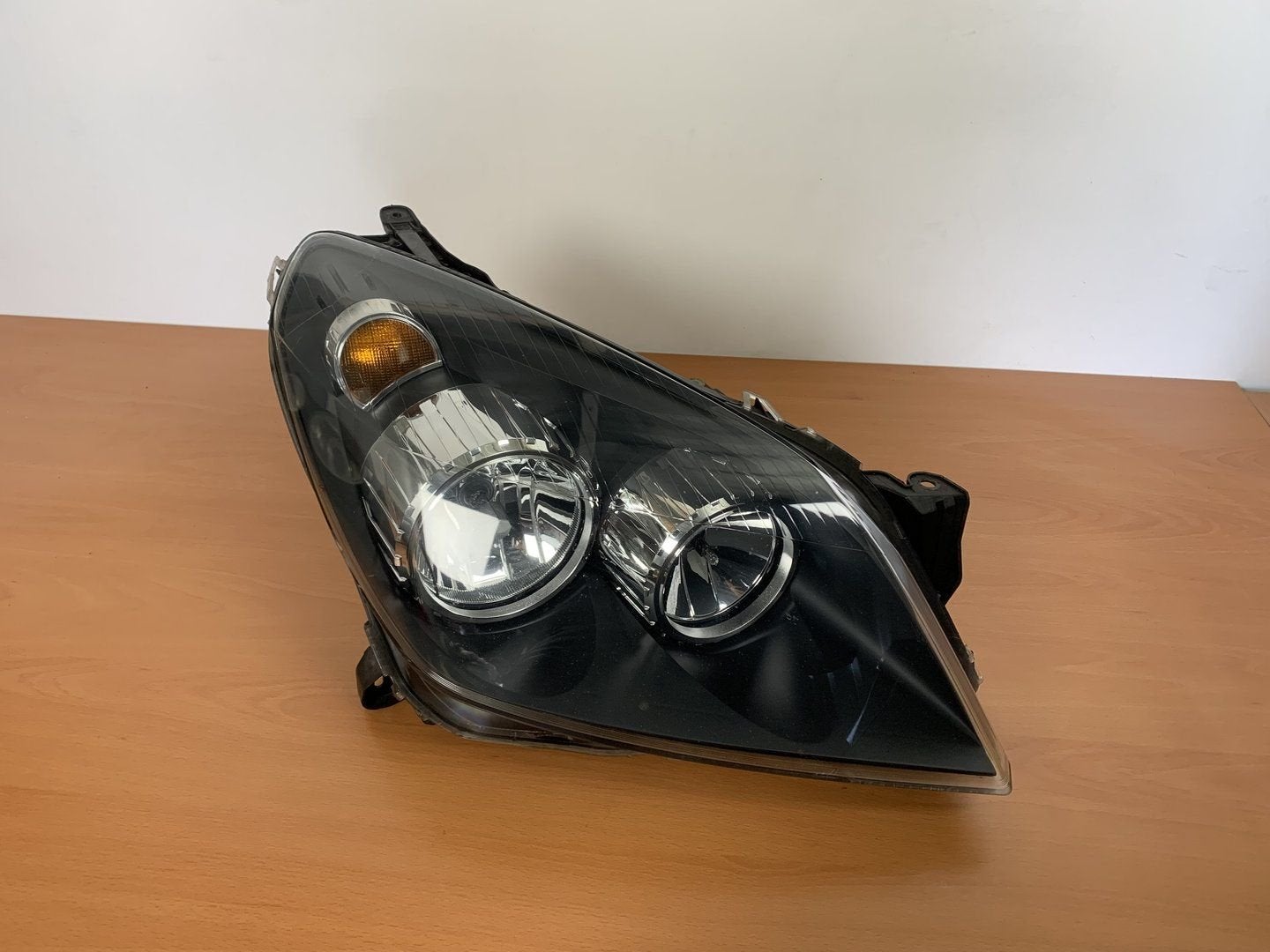 koplamp Rechts opel astra H 2004 tot 2014 zwart binnenwerk, Gebruikt, -, -, Opel