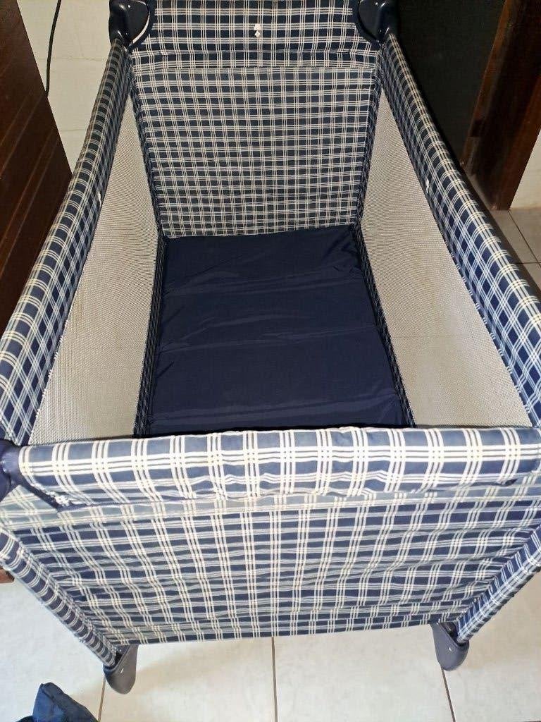 kinderbedje met extra matras, Kinderen en Baby's, Kinderkamer | Bedden, Ophalen, Zo goed als nieuw, Matras