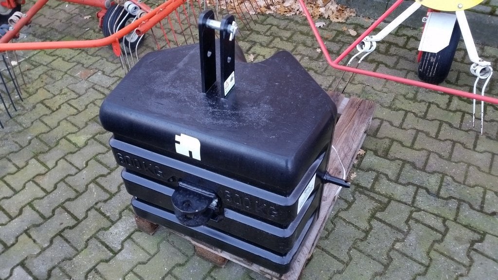 Ballastgewicht / frontgewicht FP PAC 600 kg Frans Pateer gew, Articles professionnels, Agriculture | Outils, Autre, Autres types
