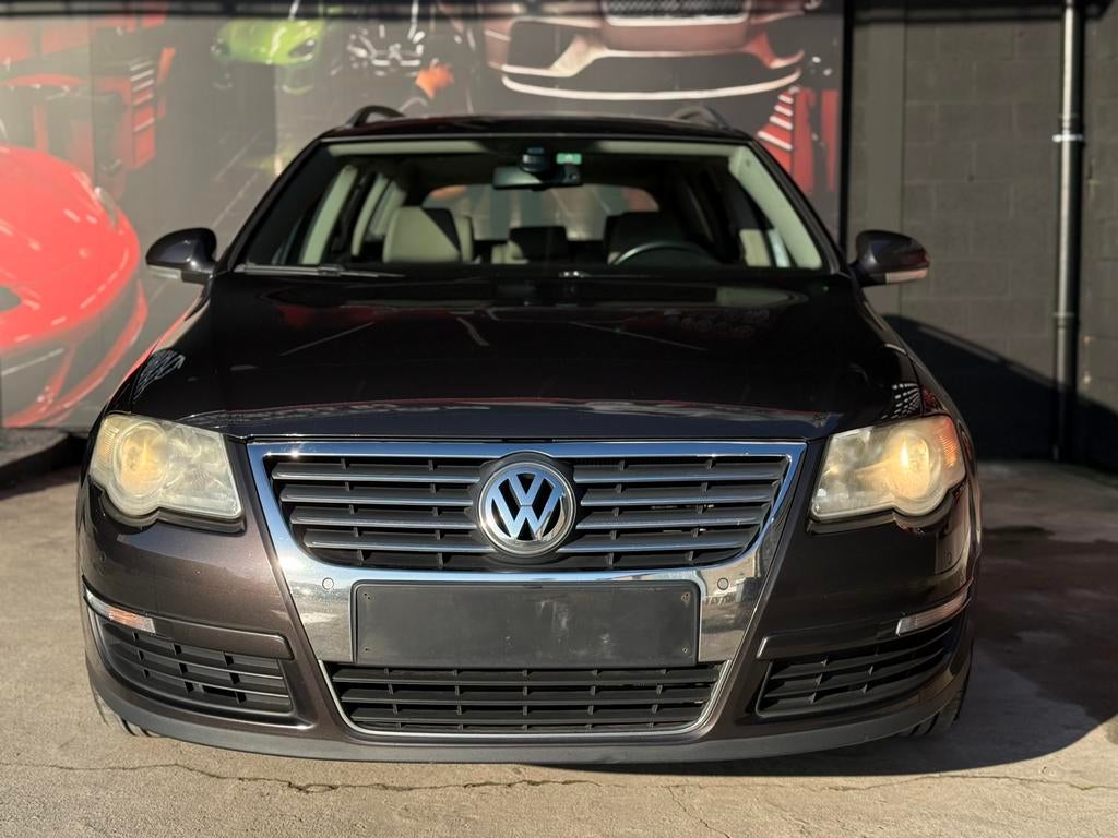 Volkswagen Passat 2.0 TDI DSG, Auto's, Volkswagen, Stof, Beige, 4 cilinders, Bruin