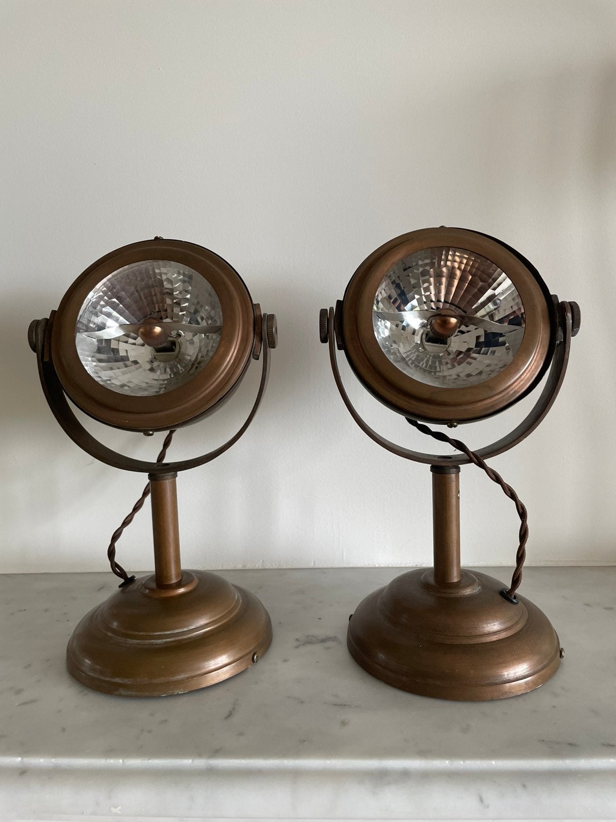 Vintage wandlamp – messing - 2 stuks, Ophalen, Gebruikt, Metaal, Plafondspot of Wandspot