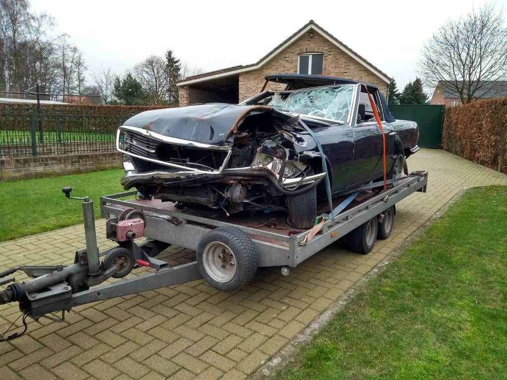 Mercedes SL W107 R107 laatste onderdelen garage opruiming, Enlèvement ou Envoi, Utilisé, Mercedes-Benz
