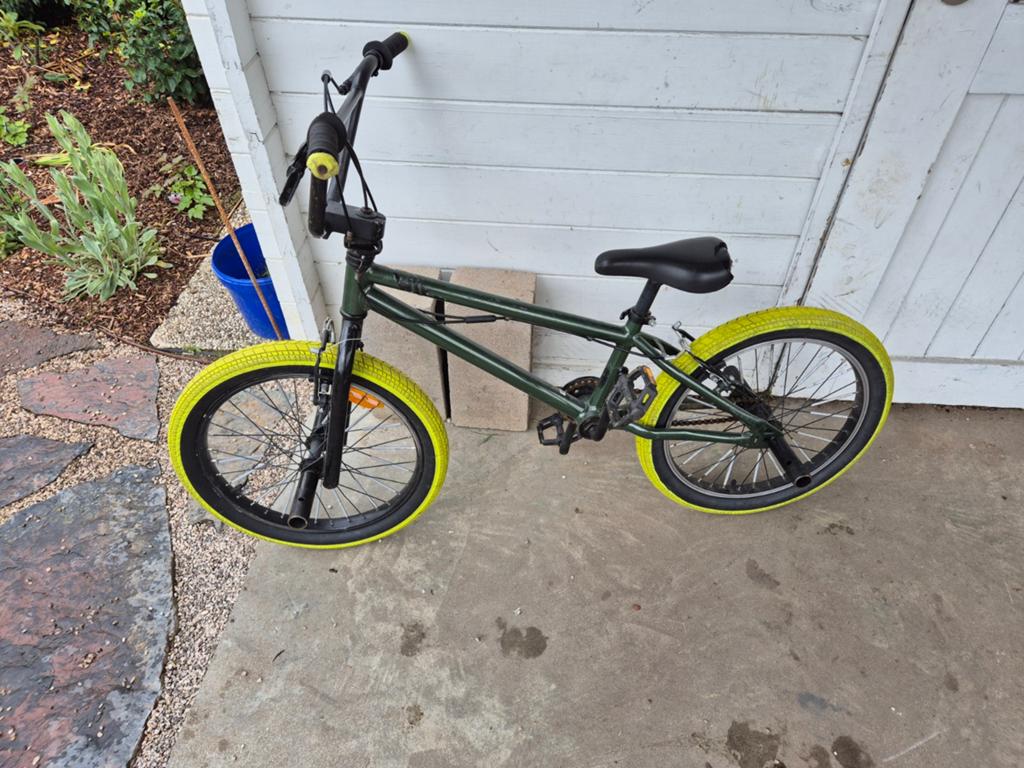 Bmx Wipe decathlon, Enlèvement, Repose-pieds