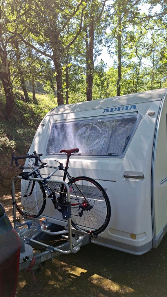 Adria Adiva 432 ps, Vast bed, Particulier, Adria, Mover
