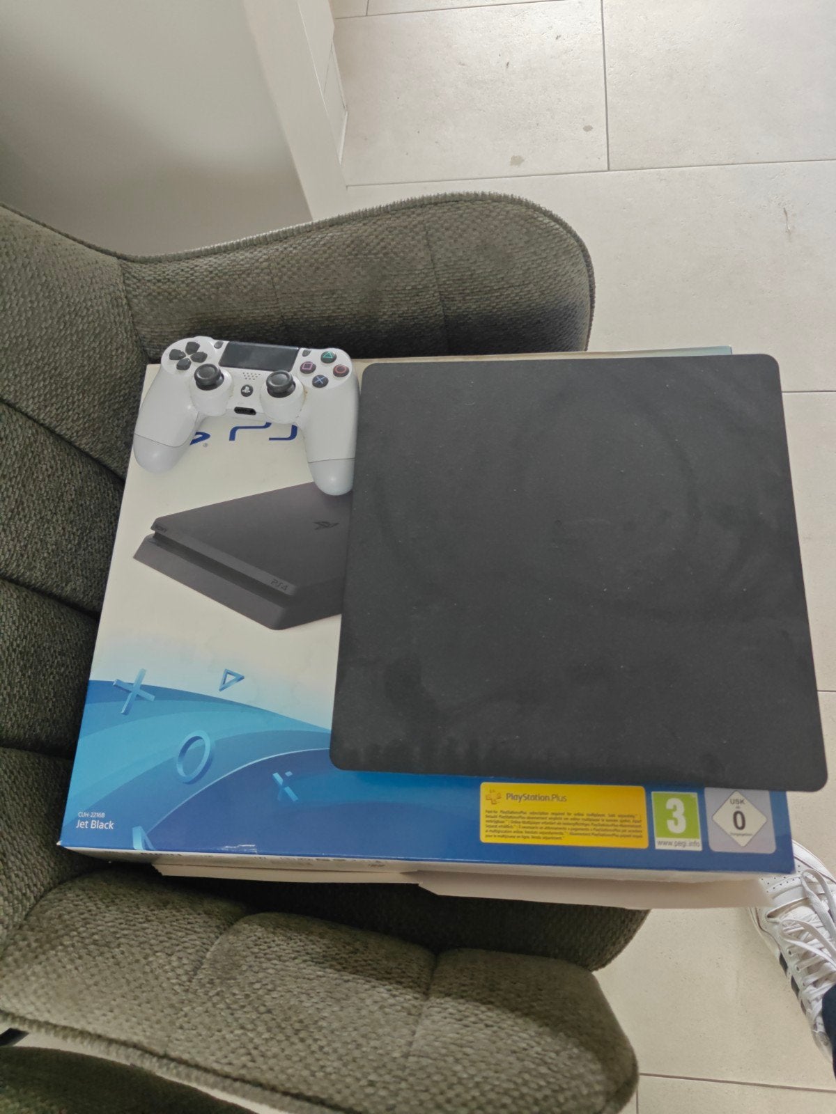 Kapotte PS4 Slim, Ophalen