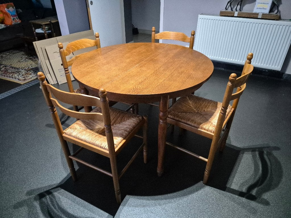 table cuisine. + 4 chaisse, Enlèvement, Utilisé, Rond, Bois