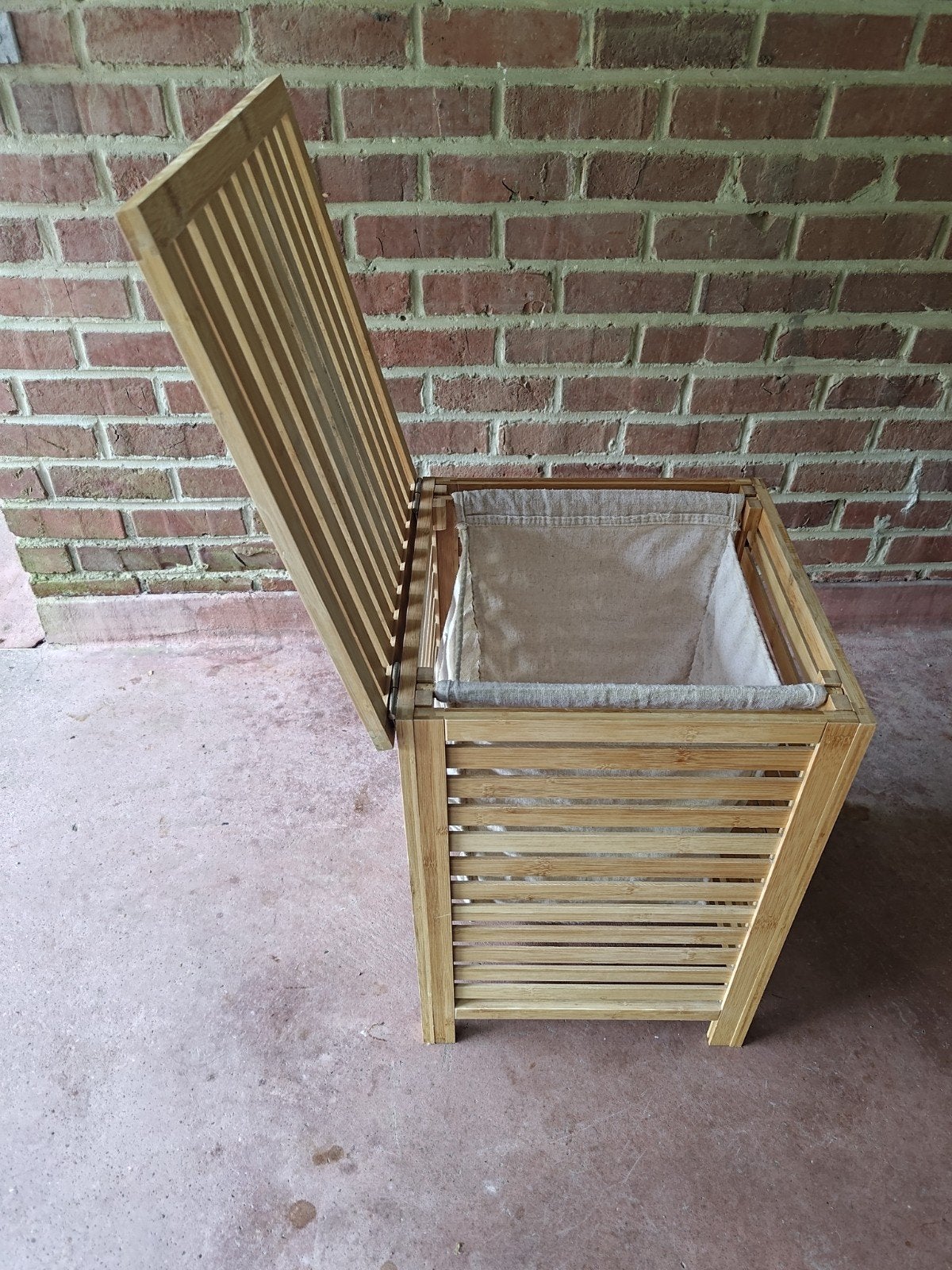 wasmand bamboe, Ophalen, Wasmand