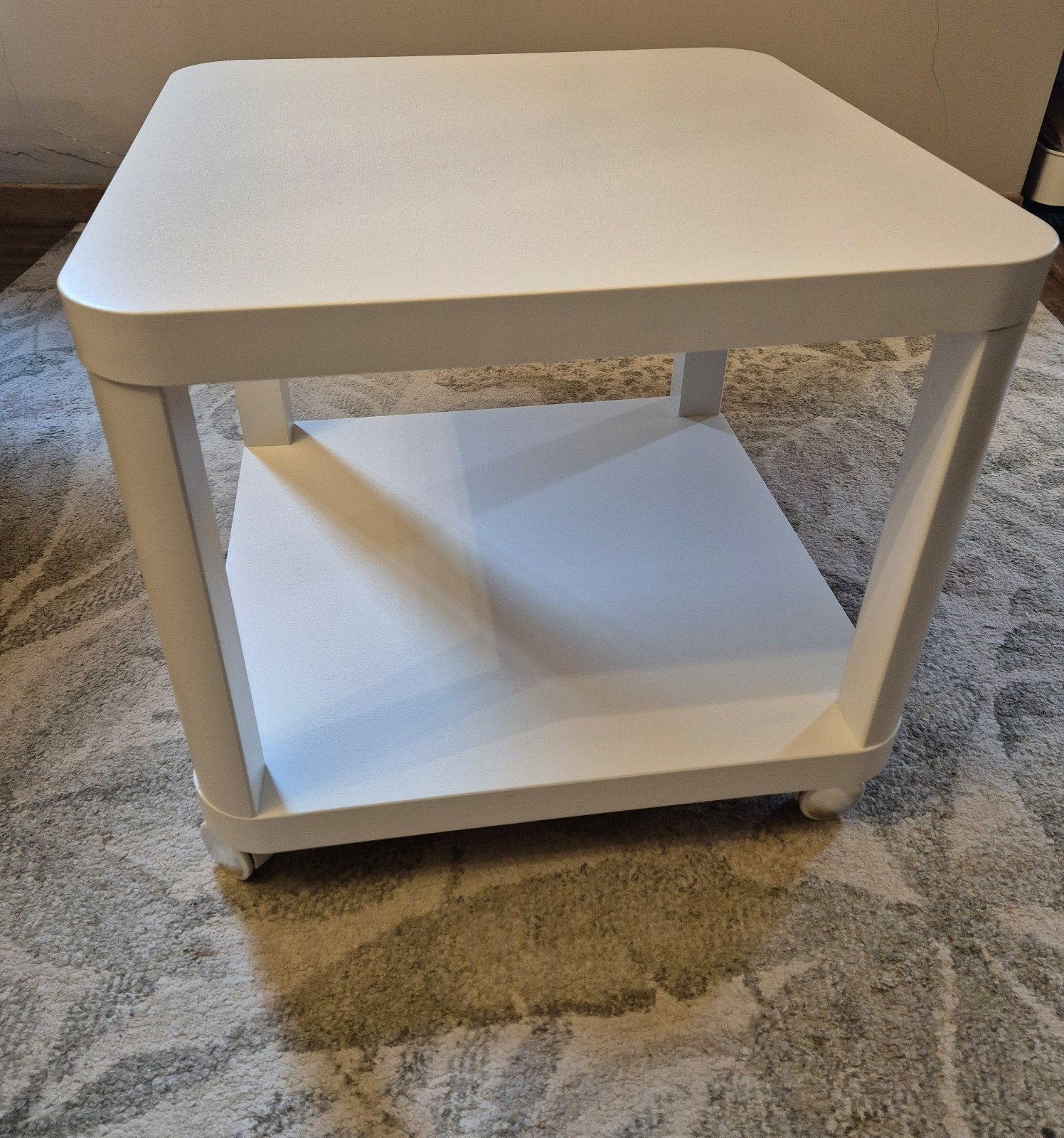 IKEA wit tingby bijzettafeltje, Maison & Meubles, Enlèvement, Comme neuf