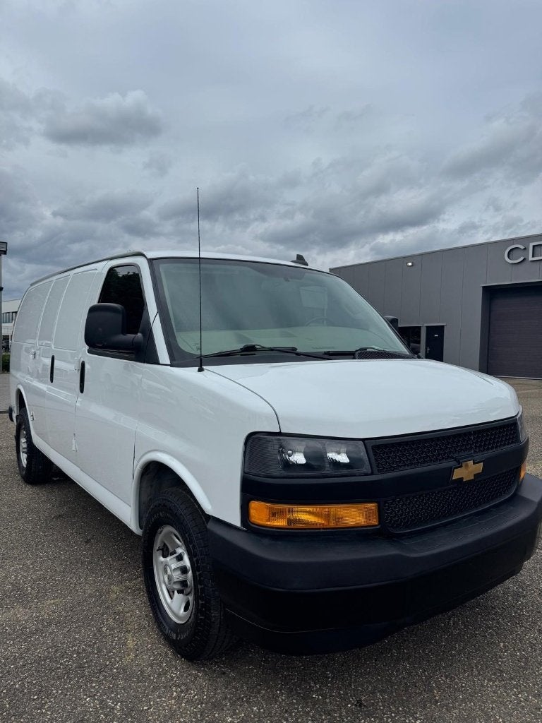 CHEVROLET EXPRESS 4.3 L BENZINE, Autos, Camionnettes & Utilitaires, Achat, Euro 6, Entreprise, Cruise Control