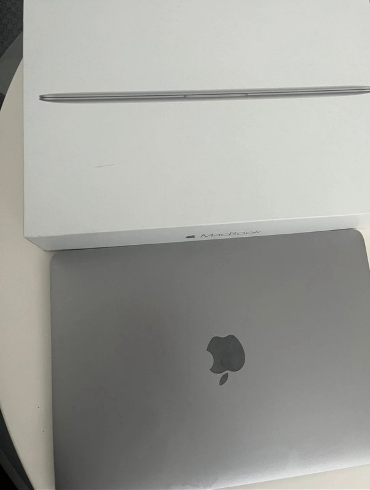 Macbook, Computers en Software, Apple iPads, Ophalen, Zo goed als nieuw, Wi-Fi, 256 GB