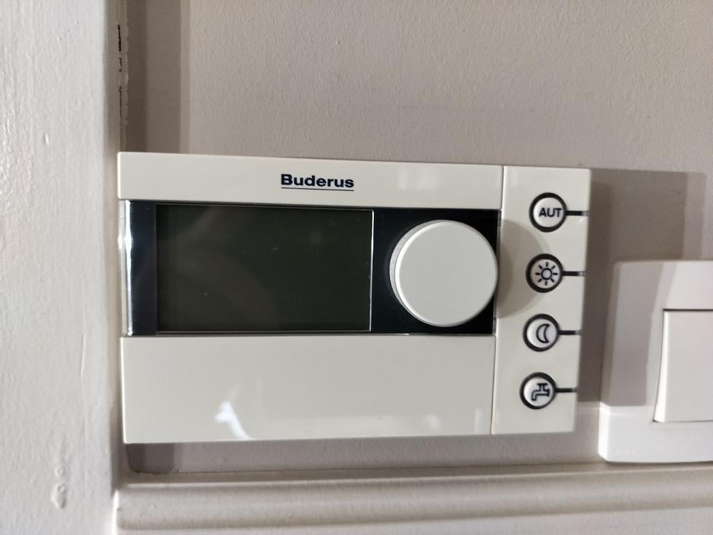 Thermostaat buderus, Doe-het-zelf en Bouw, Thermostaten, Ophalen of Verzenden, Zo goed als nieuw