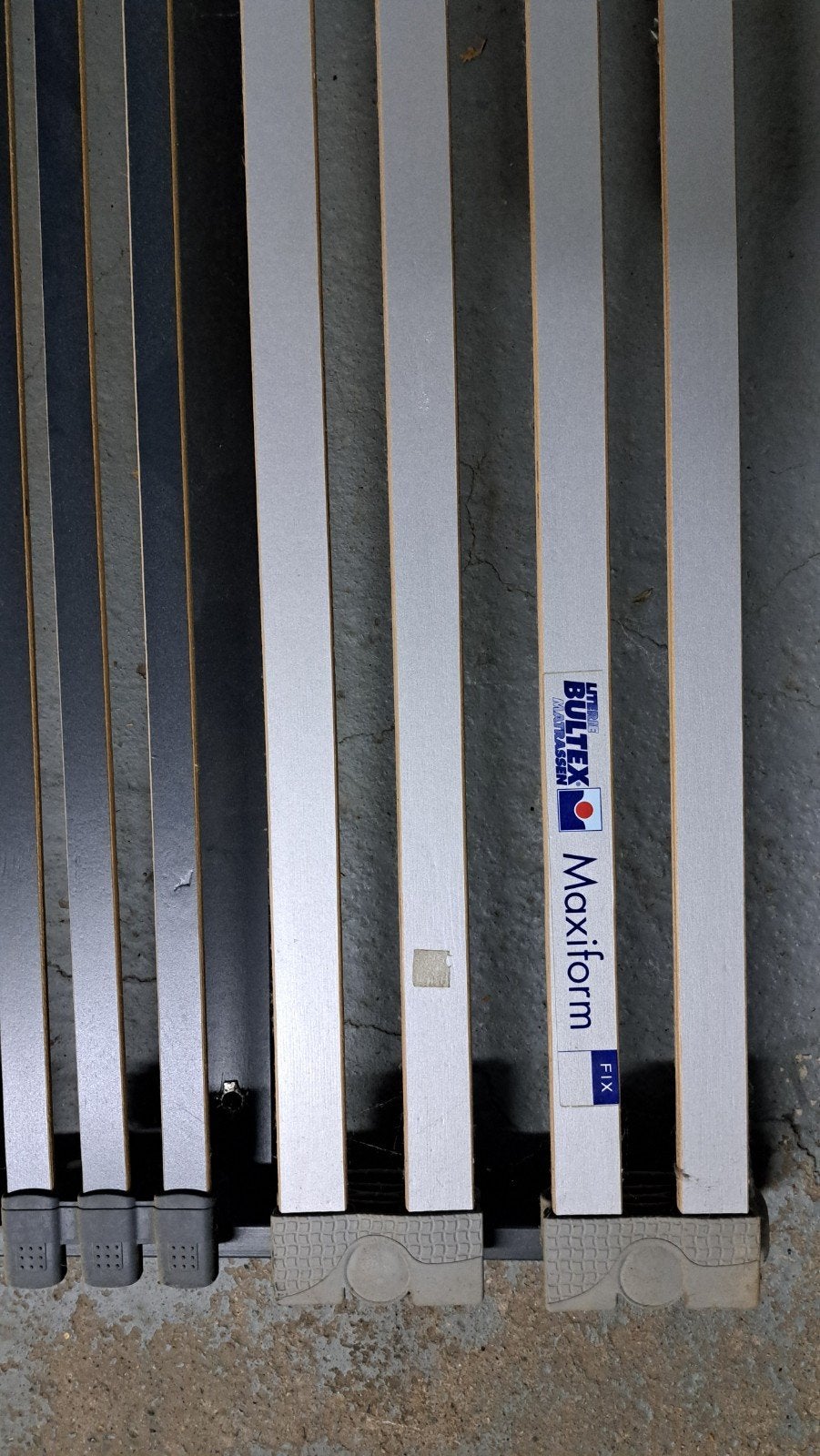 Lattenbodem en matras, Huis en Inrichting, Ophalen, Gebruikt, Twijfelaar, 200 cm