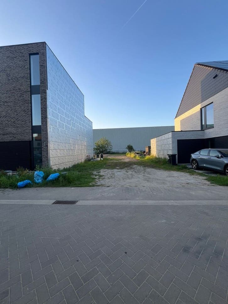 Exclusieve bouwgrond voor halfopen bebouwing op toplocatie