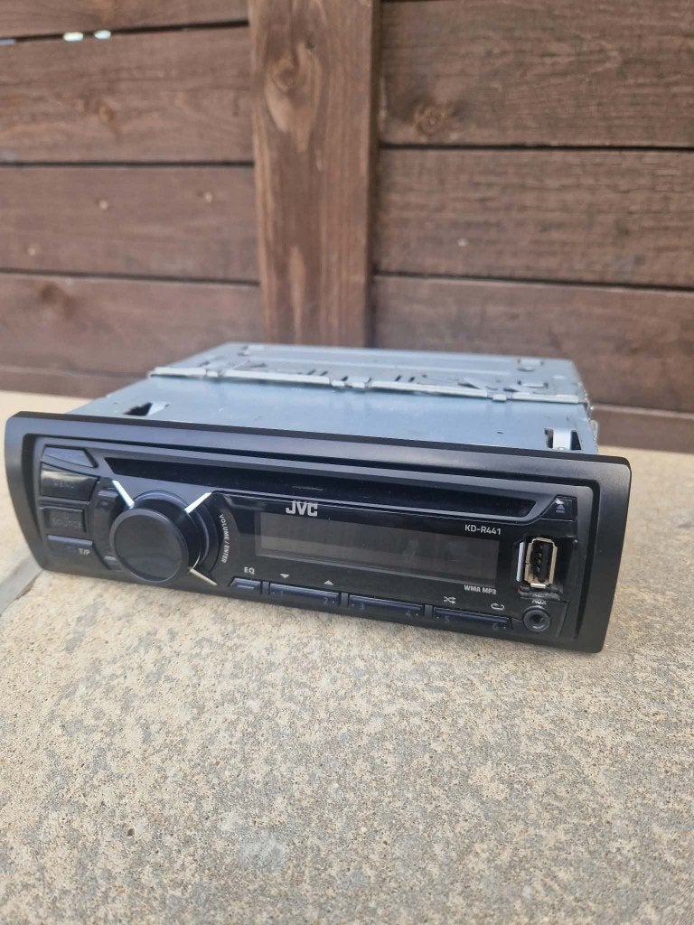 Radio cd usb Jvc KD-R441 4x50w en parfait état, Enlèvement, Comme neuf