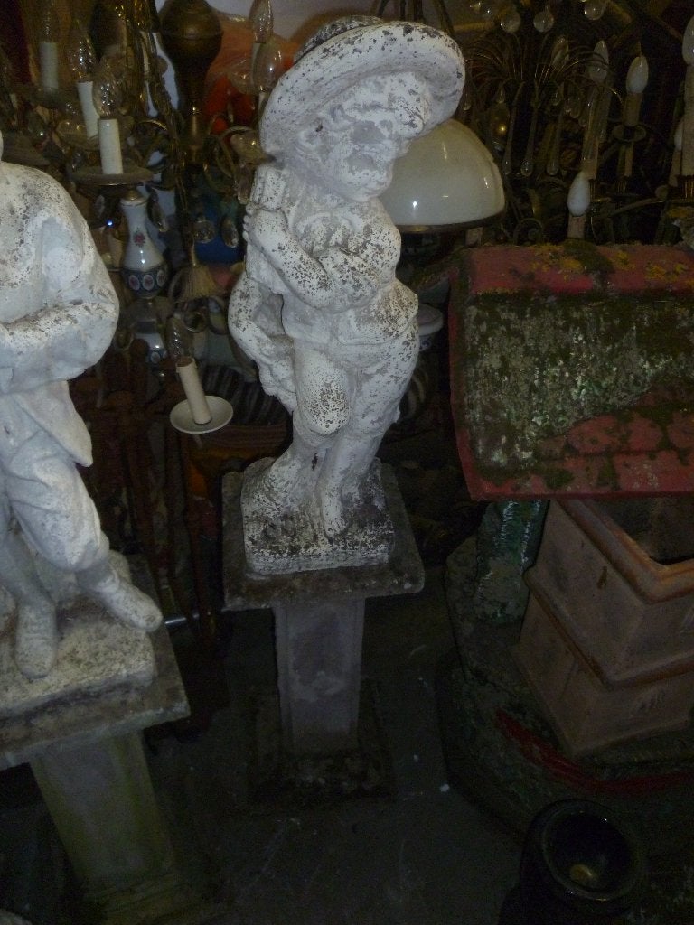 OUD STENEN TUINBEELD EN SOKKEL, Ophalen