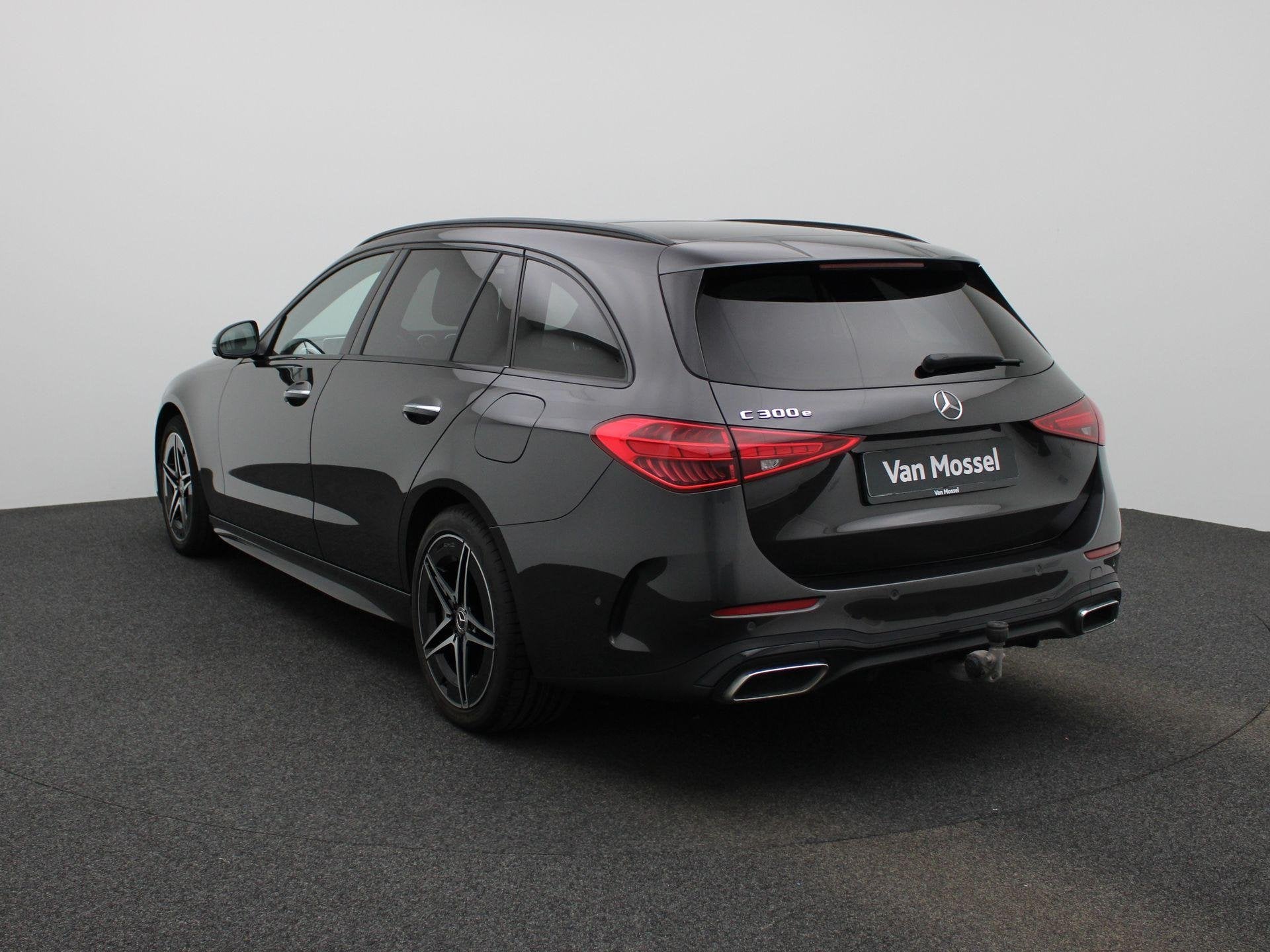Mercedes-Benz C-Klasse Break C 300 e AMG Line MULTIBEAM | 36, Auto's, Automaat, https://public.car-pass.be/vhr/e1ce290f-fe82-4603-b469-d444f552fe88