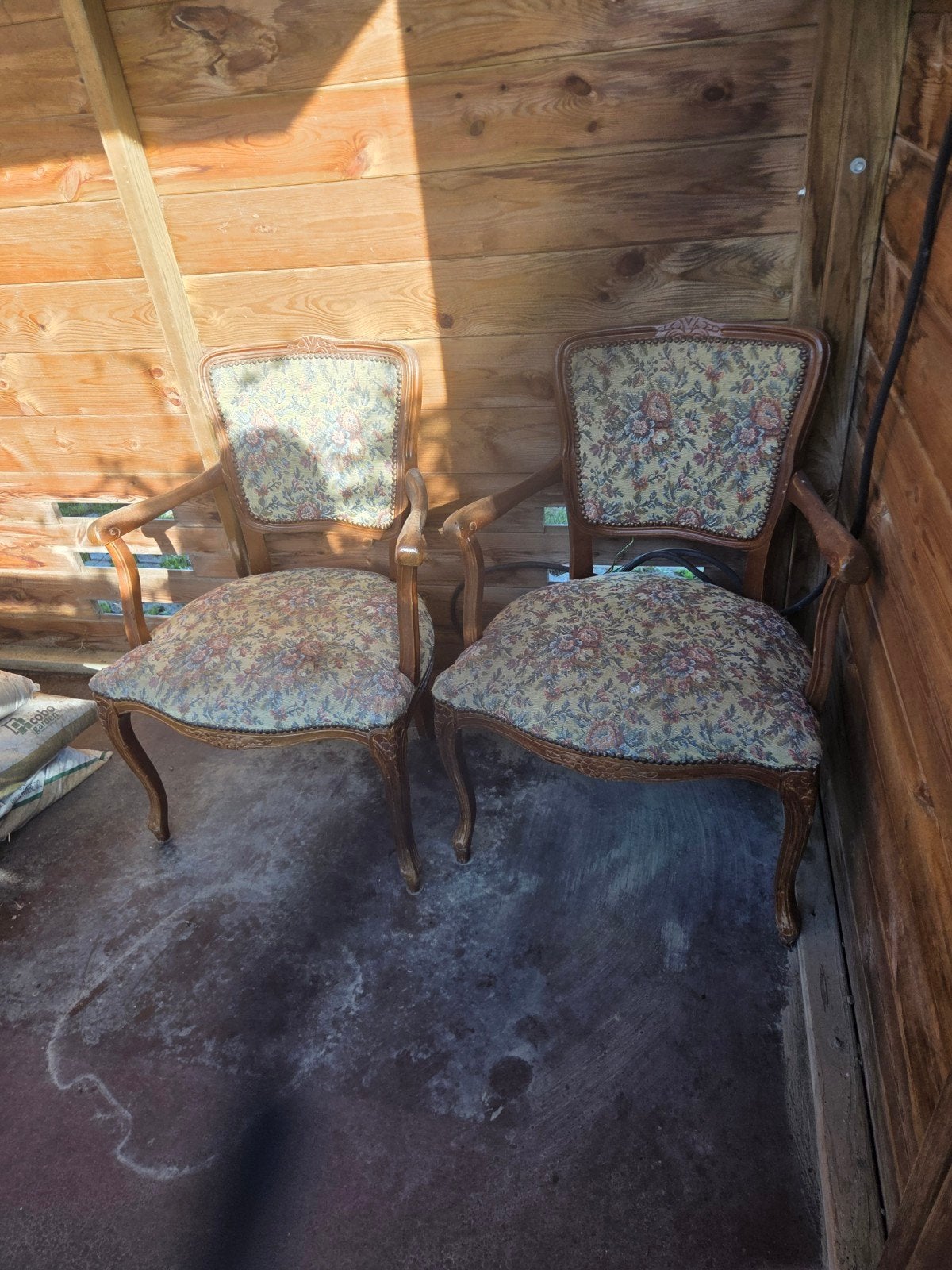 stoelen, Ophalen
