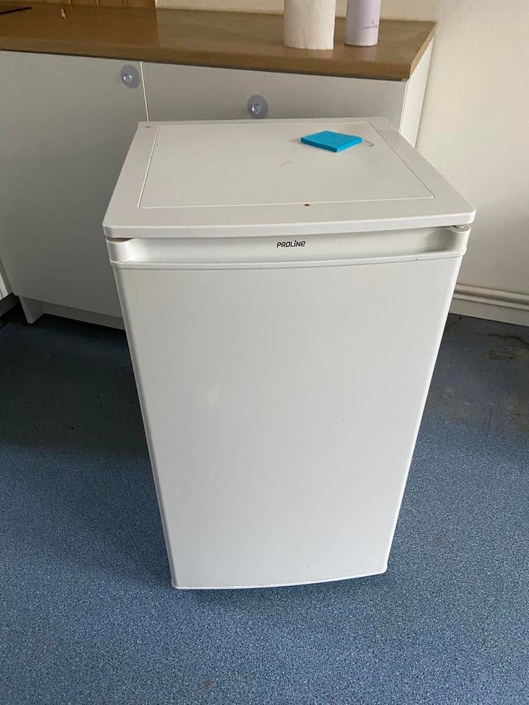 Frigo met diepvriesgedeelte, Elektronische apparatuur, Gebruikt, Minder dan 60 cm, Vrijstaand, Ophalen