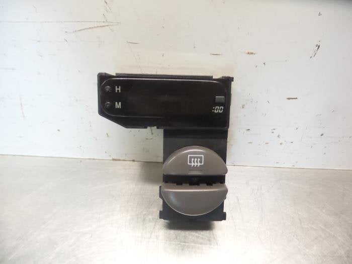 Uurwerk van een Toyota Corolla (Corolla 96-), Auto-onderdelen, Overige Auto-onderdelen, Toyota, Gebruikt, 3 maanden garantie, Ophalen of Verzenden