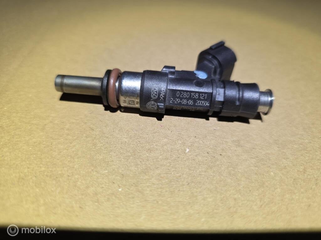 Injector Audi TT 3.2 golf 5 3.2 audi s3 8p 022906031l, Audi, Enlèvement ou Envoi, Audi