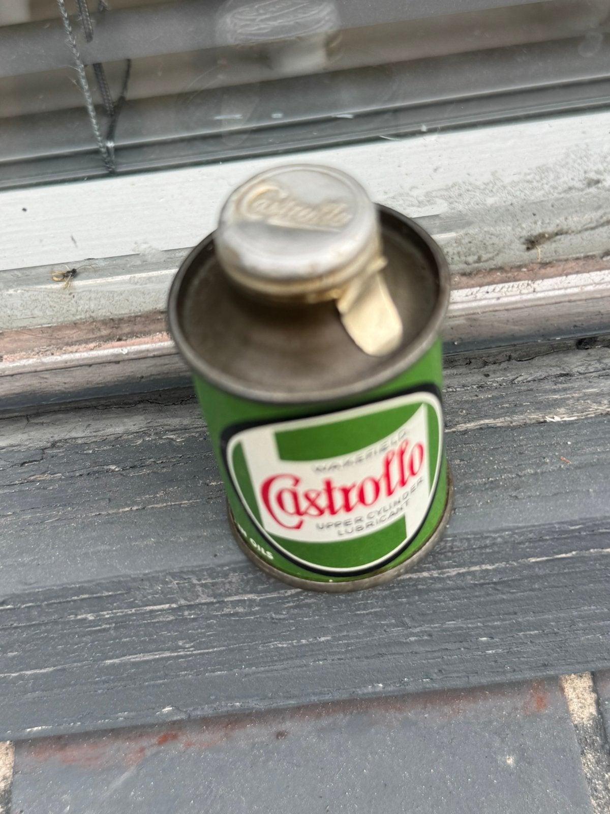 Klein zeldzaam Castrol olie blikje, Ophalen of Verzenden