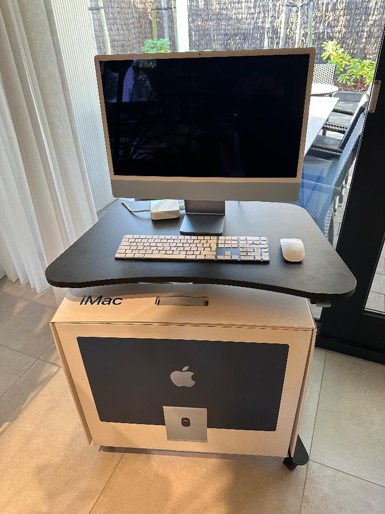 Apple iMac 24 inch blue, Ophalen, IMac, Zo goed als nieuw, 16 GB
