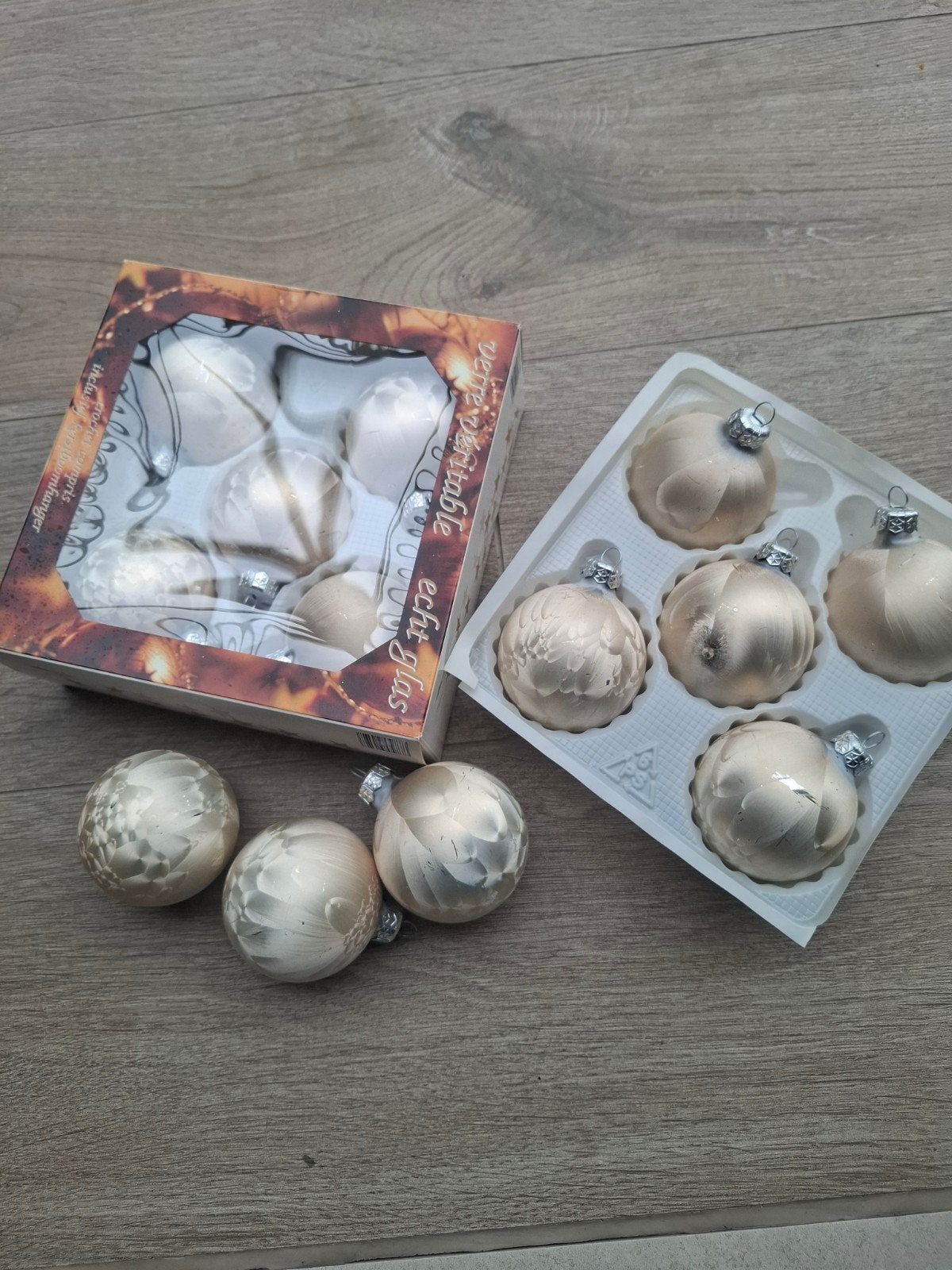 kerstballen 13 st gratis, Ophalen