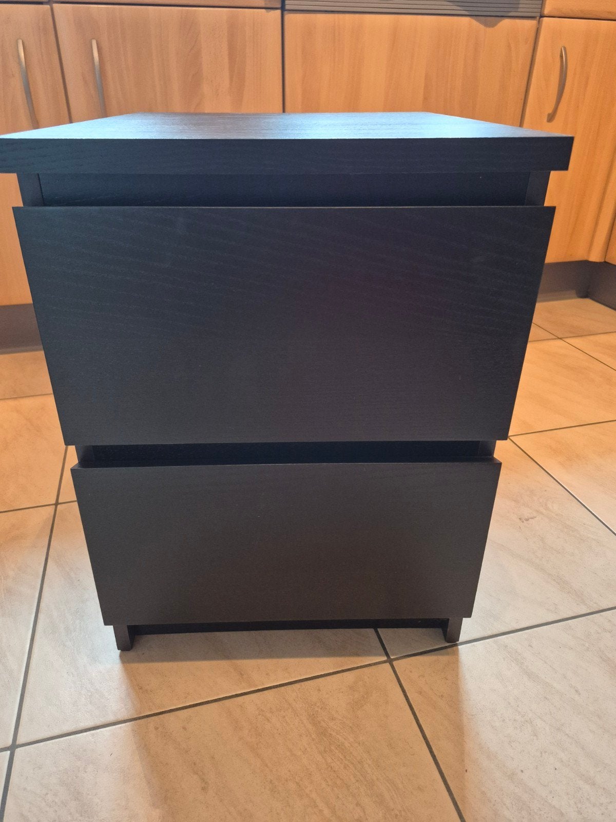 Ikea Malm zwart nachtkastje/nachtkastje, Huis en Inrichting, Kasten | Schoenenkasten, Ophalen