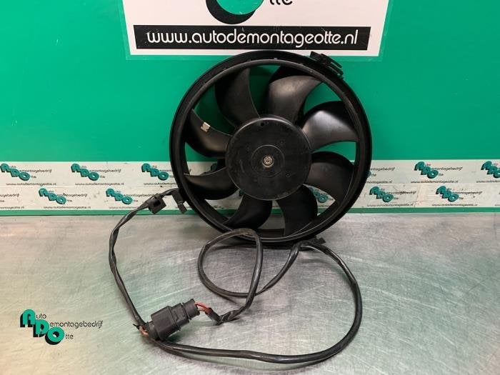 Ventilateur clim d'un Audi A4 (A4 99-), Autos : Pièces & Accessoires, -, 3 mois de garantie, Audi, Utilisé