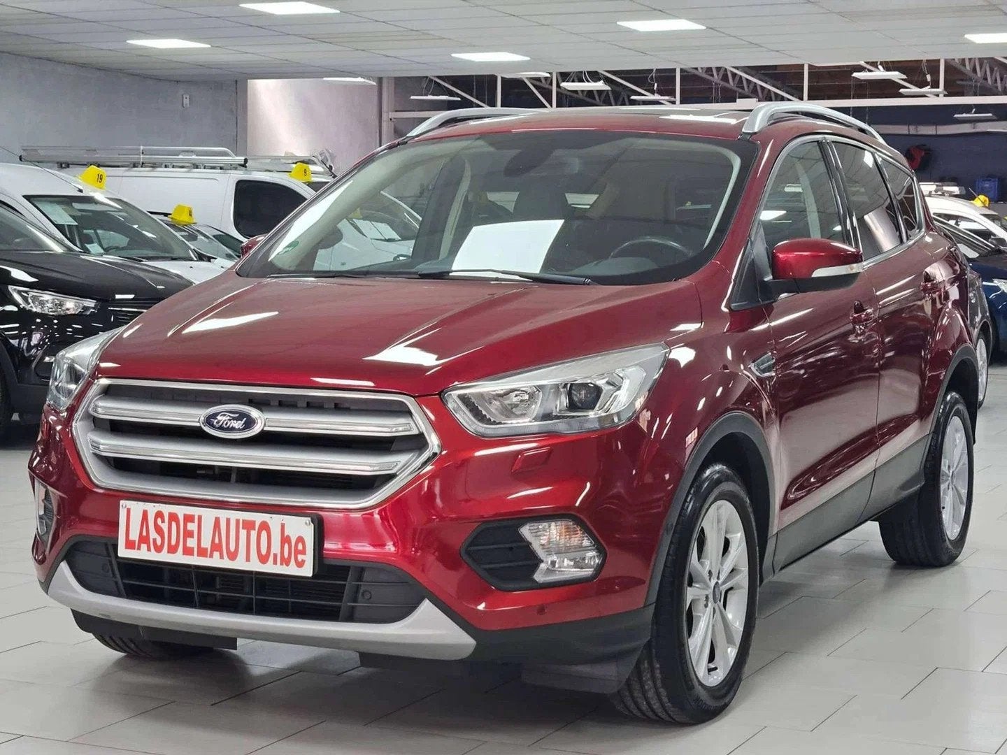Ford Kuga 1.5 TDCi Auto Pano Ouvrant Sensors CAMERA Attache, Autos, Rouge, Achat, Euro 6, Entreprise
