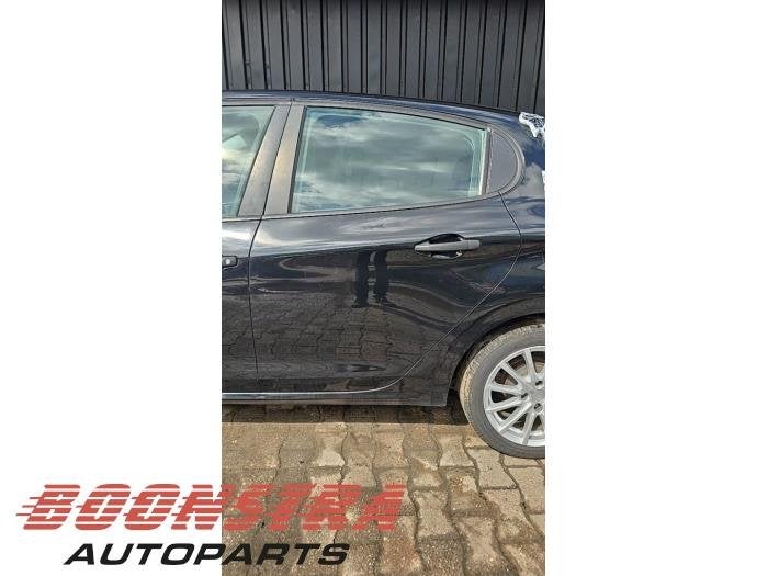 Portier 4Deurs links-achter van een Peugeot 208 (KTV), Gebruikt, -, Deur, -