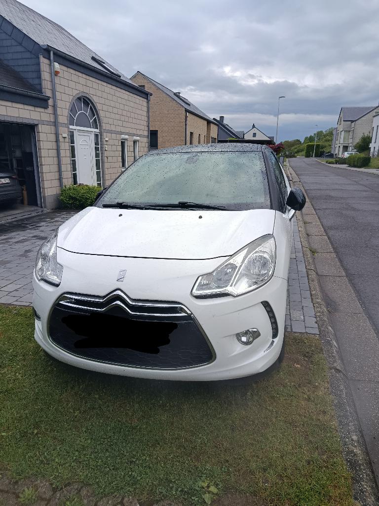 Citroen DS3, Autos, Cuir et Alcantara, 110 kW, Boîte manuelle, Capteur de lumière