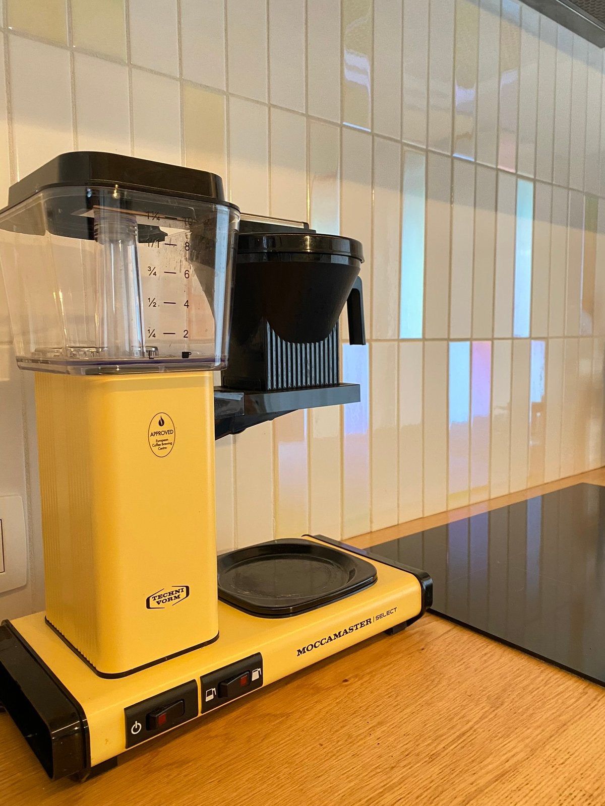 Moccamaster KBG Select pastelgeel, Electroménager, Cafetières, Café moulu, Comme neuf, 4 à 10 tasses, Enlèvement