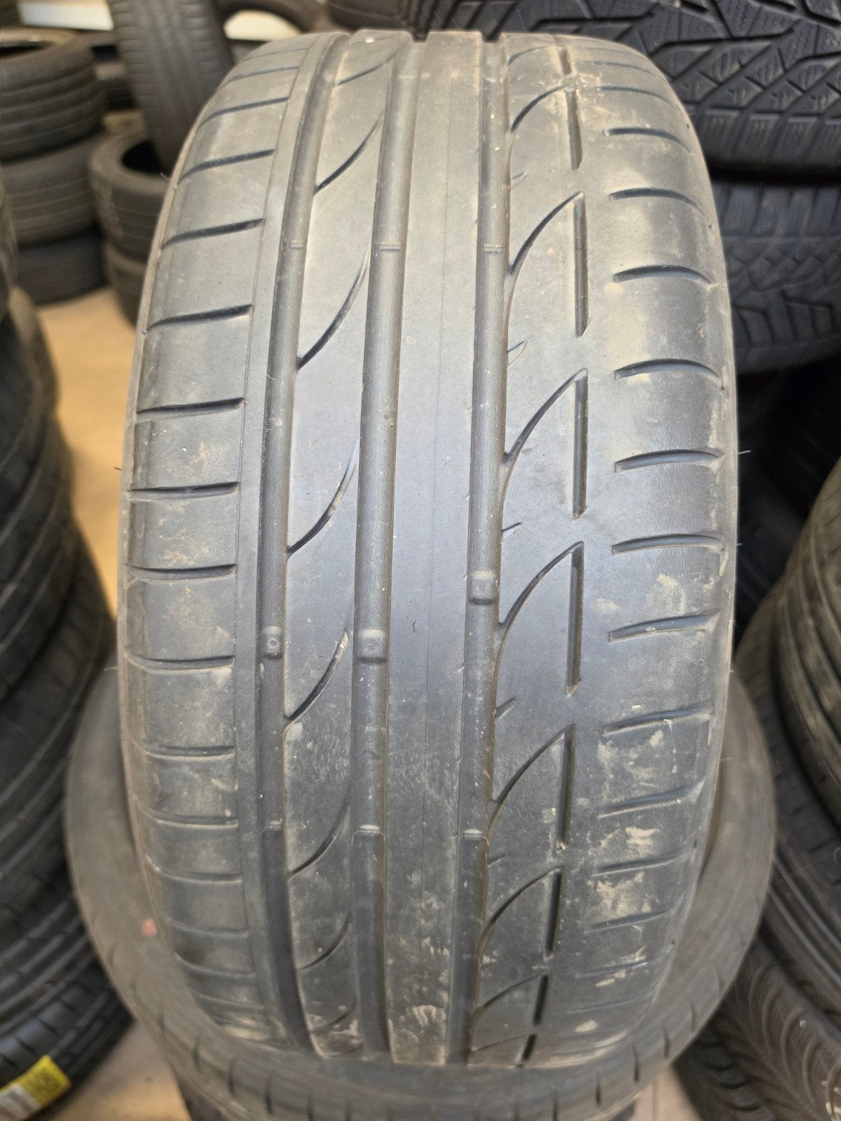 225/40r19 Bridgestone 50€ chacun avec assemblage et équilibr, Autos : Divers, Enlèvement ou Envoi