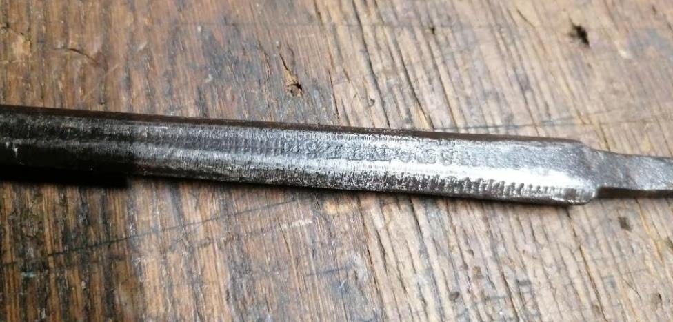 Lame épée XVIIIeme siècle, Collections, Objets militaires | Général, Envoi, Autres, Épée ou sabre