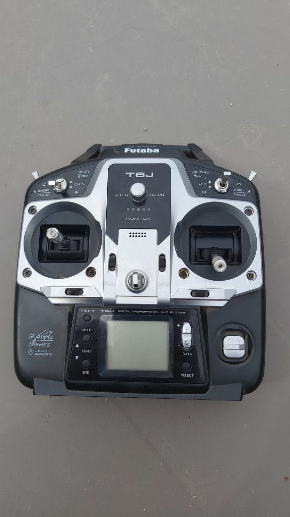 A VENDRE RADIO FUTABA T6J, Hobby & Loisirs créatifs, Modélisme | Radiocommandé & Téléguidé | Avions, Enlèvement ou Envoi, Utilisé