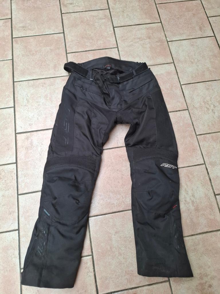 A vendre pantalons RST taille 34, Motos