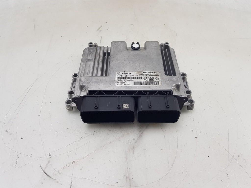 COMPUTER MOTOR Citroën Berlingo (01-2018/04-2021), Robert Bosch AG, Gebruikt, Citroën, Robert-Bosch-Allee 1
74232  Abstatt, DE