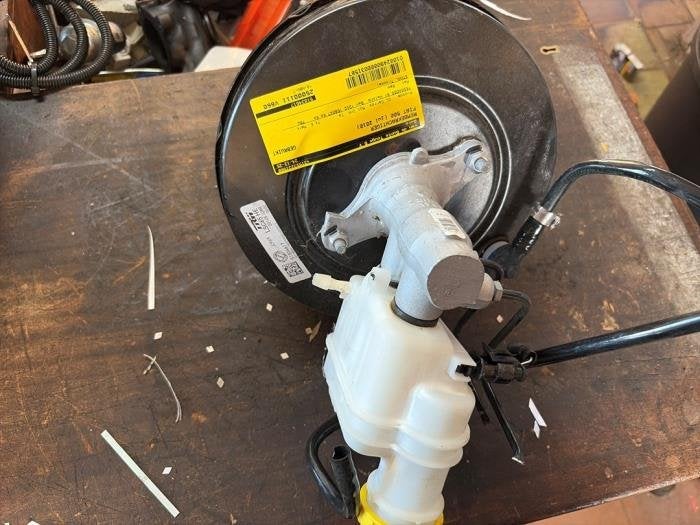 Assistant de freinage d'un Fiat 500, -, 3 mois de garantie, Utilisé, Fiat