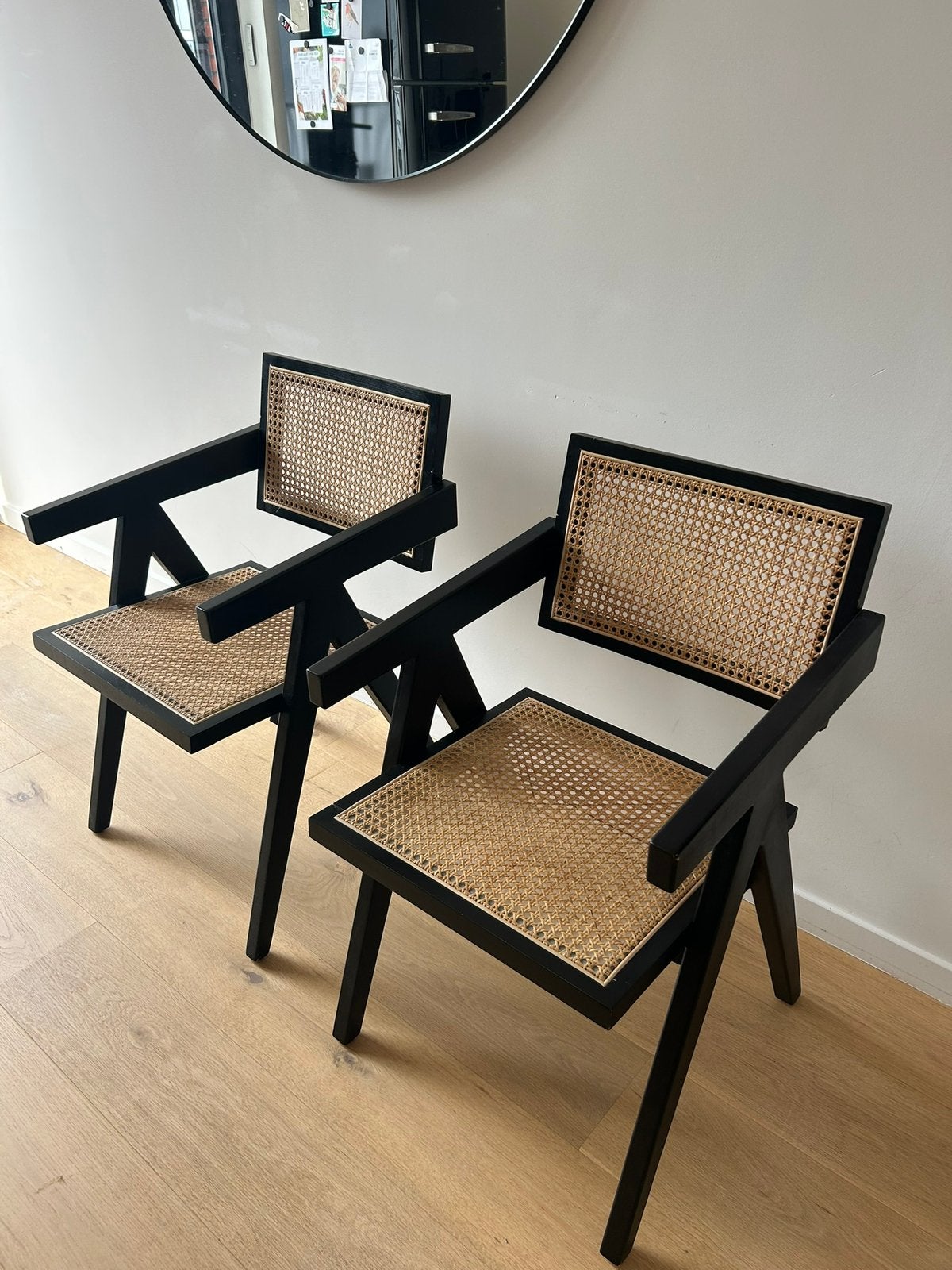 2 x stoelen mowelli zwart rotan, Ophalen, Zo goed als nieuw, Zwart
