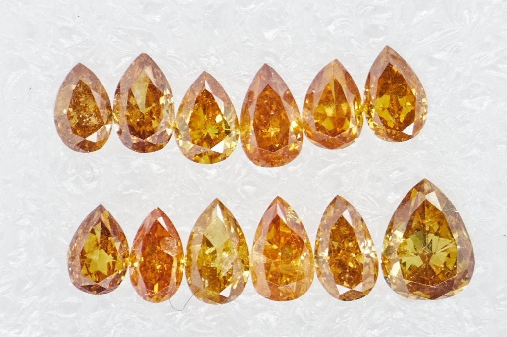 (603) 12 pcs Diamant (Natuurlijk gekleurd) - 1.07 ct - Peer, Handtassen en Accessoires, Edelstenen, Ophalen of Verzenden, Nieuw