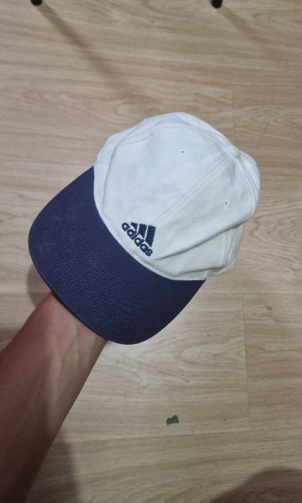 Adidas Vintage pet — 100% katoen — wit/marineblauw — One S, Kleding | Heren, Hoeden en Petten, Ophalen, One size fits all, Pet