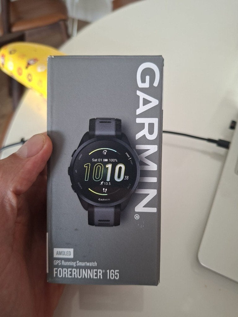Garmin Forerunner 165, Bijoux, Sacs & Beauté, Montres de sport, Neuf, Gris, Enlèvement ou Envoi, GPS