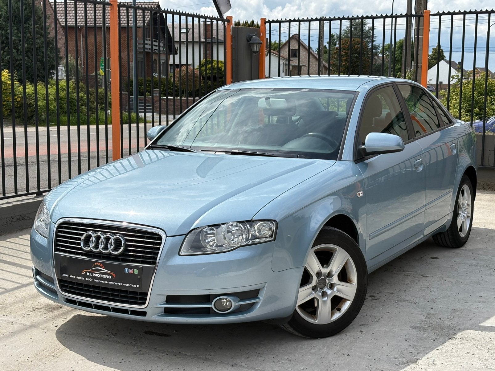 AUDI A4 B7 BERLINE 1.9 TDI 115CV 2007 233 000KM CARPASS, Auto's, Audi, Bedrijf, A4, Diesel, Berline, 5 deurs, Handgeschakeld, Blauw