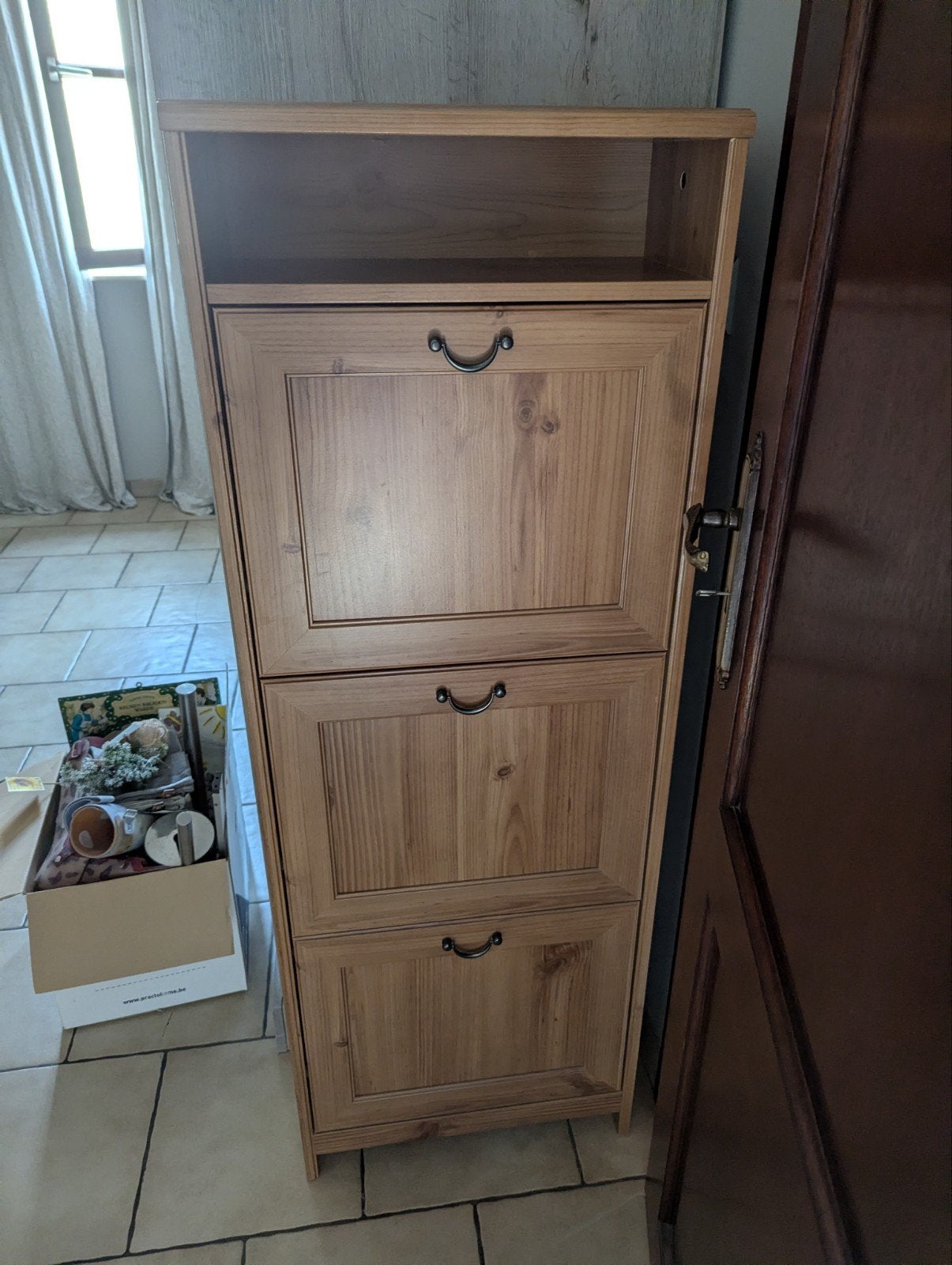 Set IKEA Hemnes schoenenkast met schoenenbank en jassenrek, Ophalen, Gebruikt