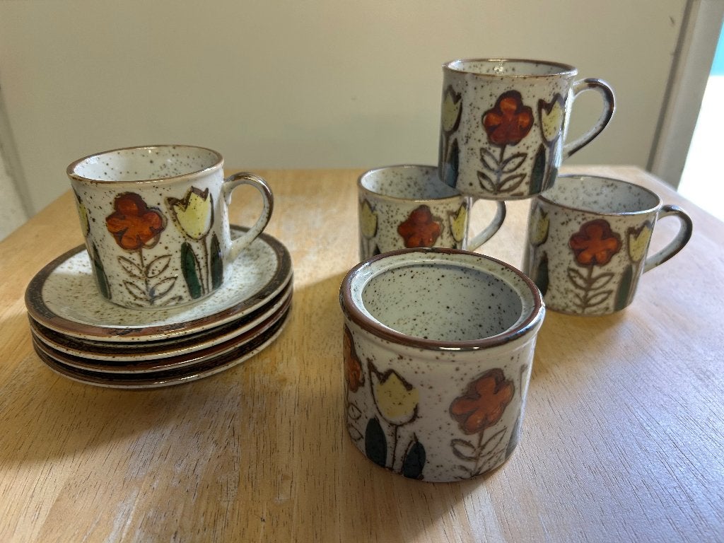 Japans servies, Enlèvement