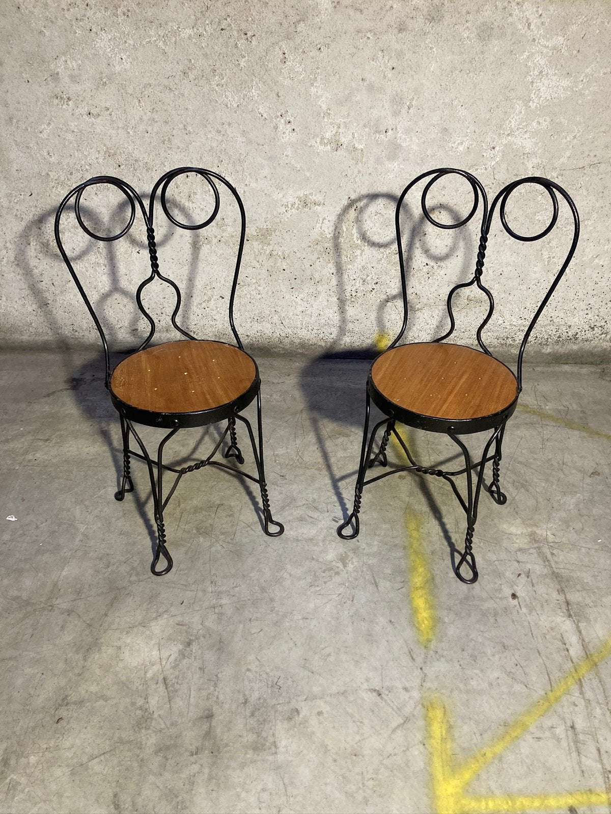2 vintage stoelen, Huis en Inrichting, Ophalen, Gebruikt, X, X