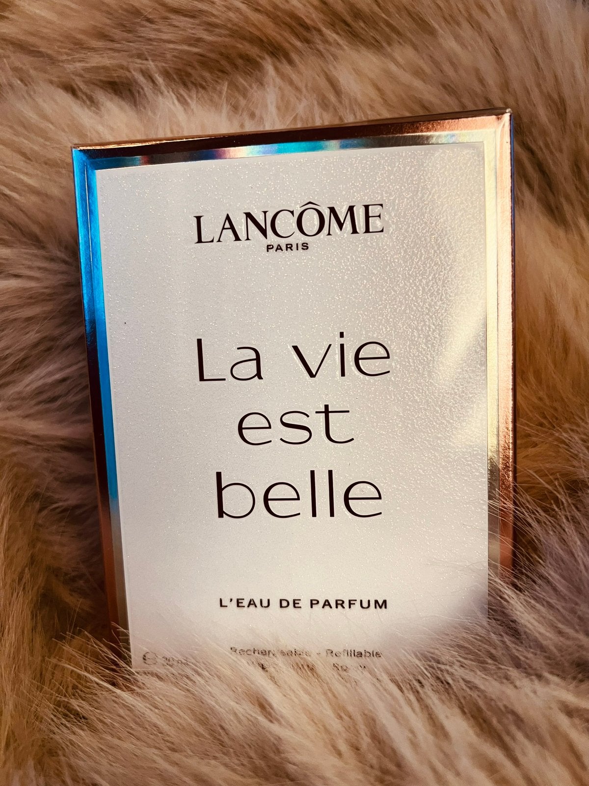 La vie est belle   nieuw in de verpakking, Enlèvement ou Envoi, Neuf