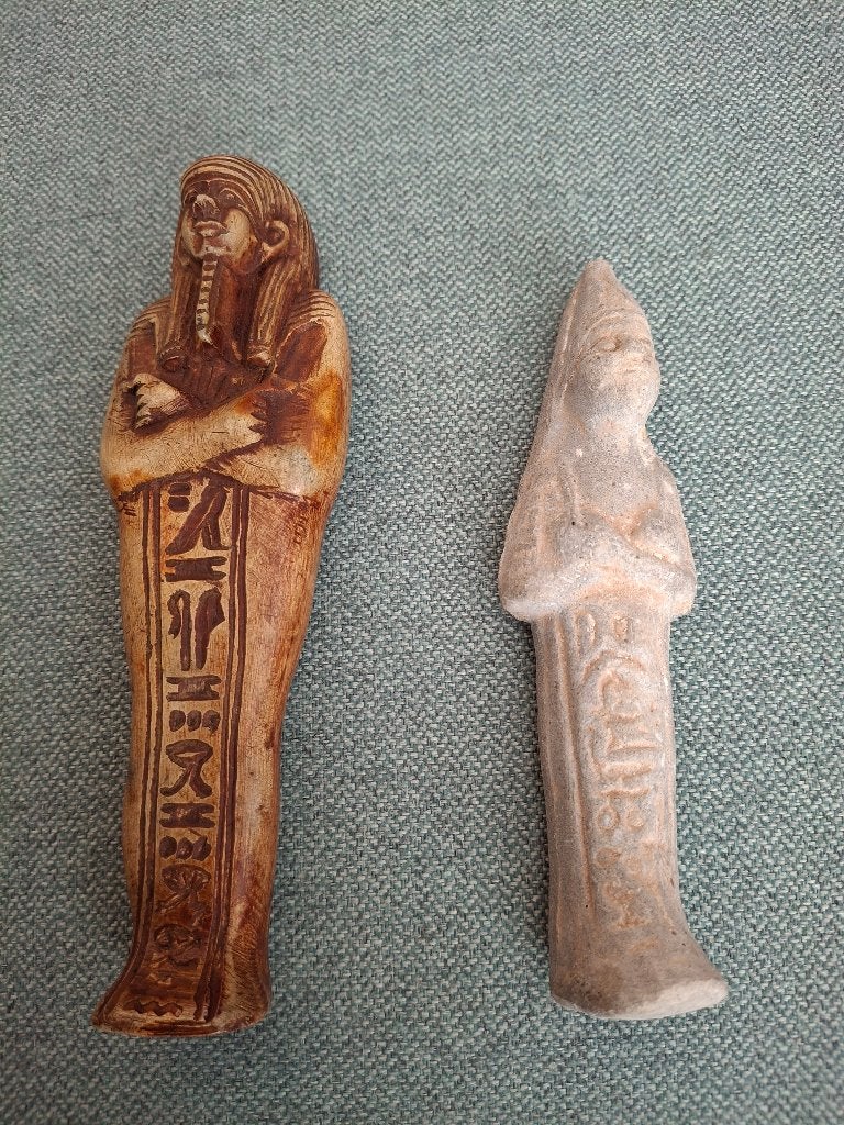 2 Egyptische beeldjes (ushabti), Ophalen