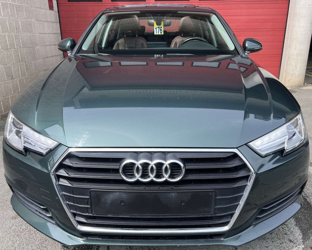 Audi A4 1.4 TFSI Design + NAVI + CUIR (bj 2017), Auto's, 4 deurs, Gebruikt, 4 cilinders, A4